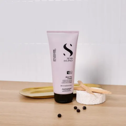 Alfaparf Semi Di Lino Style Care Blow Dry Creme Modelador Fixação Leve