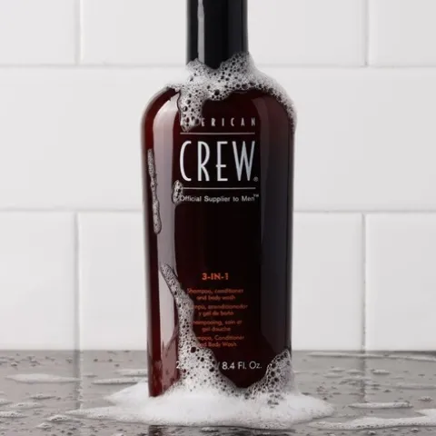 American Crew Classic 3-In-1 Shampoo Condicionador E Gel Banho Para Homem