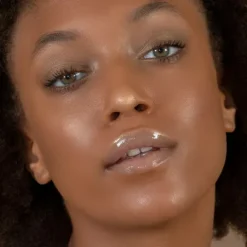 Andreia Delicious Shiny Kiss Batom Líquido G01