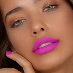 Andreia Hot Matte Kiss Velvet Batom Líquido 13 Sassy