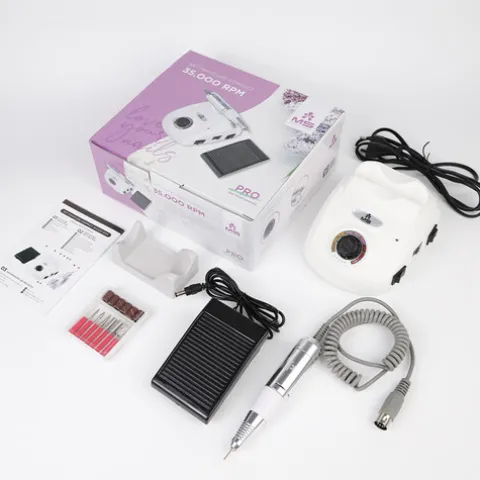 Ms Professional Set Manicure Compact