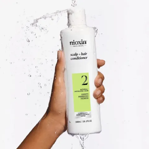 Nioxin Sistema 2 Condicionador Para Cabelo Natural Com Perda Densidade