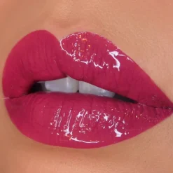 Nyx Pro Makeup Shine Loud High Pigment Goal Getter