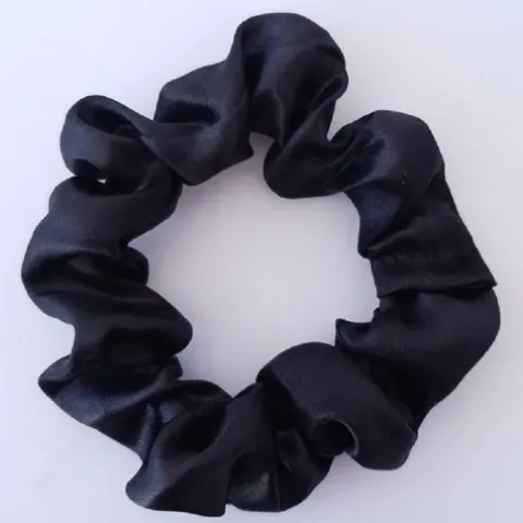 Soulta Scrunchie Elástico De Cabelo Anti Frizz De Cetim Preto