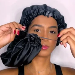 Soulta Touca Cetim Alongada Anti-Frizz Preta