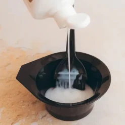 Valquer Color Premium Oxidante Em Creme Com Óleo De Argan 20Vol