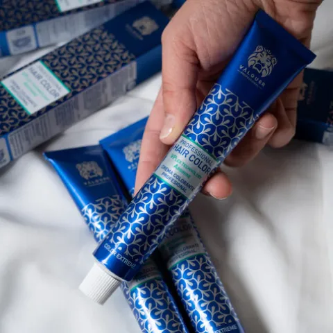 Valquer Vplex Tinta De Cabelo Permanente 9.0W Loiro Muito Claro Quente